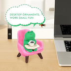 Miniature Frog Figurines Desk Decor, Funny Frog Statue Home Office Frog Decoration, Cute Frog Fairy Garden Resin Decorations, Small Frog Statues Gifts Ornaments Frog Lovers(Pink Sofa)