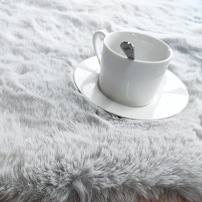 Ghouse Ultra Soft Faux Rabbit Fur Rug 2x3, Machine Washable Area Rugs for Bedroom Fluffy Rugs for Living Room, no-Shedding Carpet Sheepskin Rug Grey