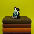 Little Readers – Cute Figurines for Bookshelves, Desks, Terrariums & Home Decor – Book-Loving Animal Statues - Cat