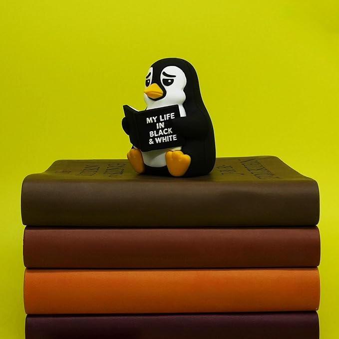 Little Readers – Cute Figurines for Bookshelves, Desks, Terrariums & Home Decor – Book-Loving Animal Statues - Penguin