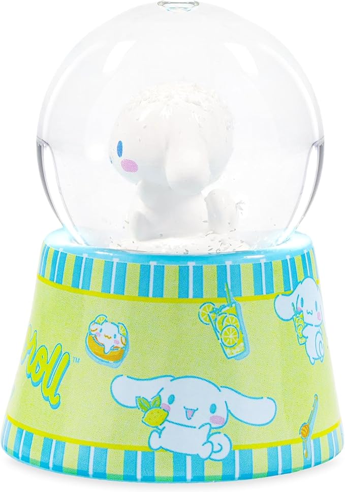 Sanrio Cinnamoroll 3-Inch Mini Light-Up Snow Globe