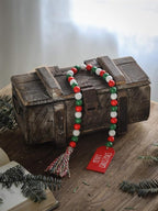 Christmas Wood Bead Garland with Tassels, Rustic Farmhouse Tiered Tray Holiday Decorations, Red and White Wooden Bead with Jute Rope Plaid Tassel, Country Xmas Home Decor (Xmas Red & Green & White)