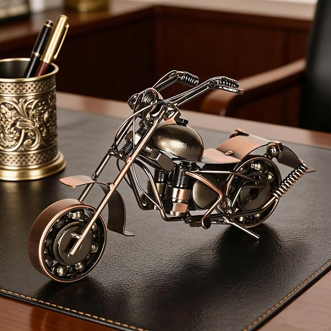 Metal Motorcycle Model - Collectible Moto Decor, Ideal Motorcycle Gifts for Men, Handcrafted Metal Replica for Study/Office/Living Room Decoration（Large）