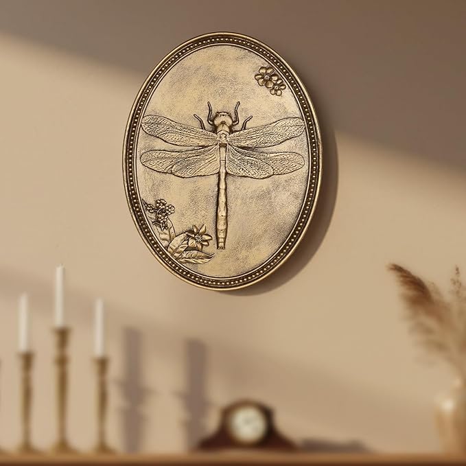 Vintage Dragonfly Wall Sculpture, Antique Wall Decor, Gold Wall Art, Hanging Decoration with Embossed Dragonfly Design, Vintage Decoration for Living Room Bedroom and Hallway, Housewarming Gift