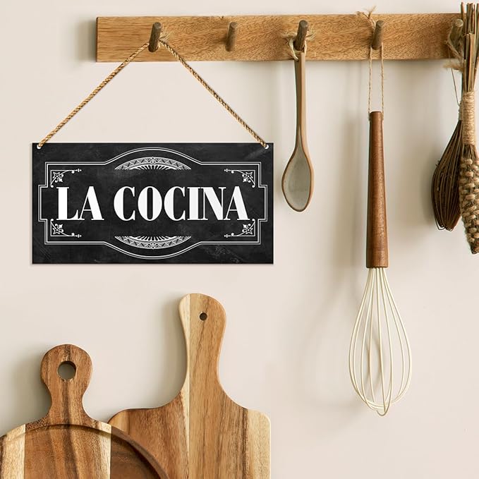 Kitchen Wood Sign Decor, La Cocina Spanish Door Wall Sign Decoration for Farmhouse Kitchen Dining Room Decor Hanging Sign, Housewarming Gifts for New House Home Women Men