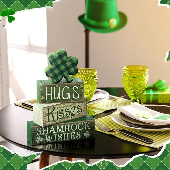 Lineshading 4 Pcs St. Patrick's Day Table Wooden Signs Hug Shamrocks Table Decoration Green St. Patrick Striped Tiered Tray Decor Irish Themed Centerpiece for Farmhouse Holiday Tabletop Home Decor