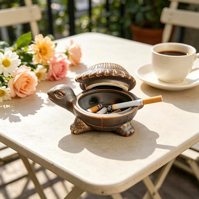 Turtle-Shaped Ceramic Ashtray with Lid, Windproof Design for Indoor/Outdoor Use – Desktop Organizer for Cigarettes, Coins & Keys – Home & Office Decor, Unique Creative Gift