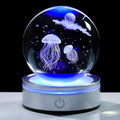 Movdyka 3D Crystal Ball Jellyfish Decor Figurine Marine Biology Gifts for Women Men Night Light, Laser Engraved Jellyfish Ornament Glass Snow Globe Room Art Decor Crafts
