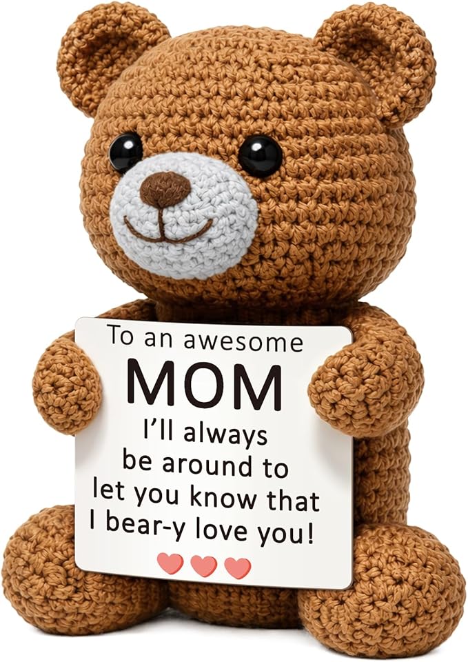 WELLBANEE Birthday Gift for Mom from Daughter, Cute Crochet Bear, Thoughtful Present for Mother, Mama, Mommy, Women, Small Emotional Keepsake for Home, Bedroom, Kitchen Shelf