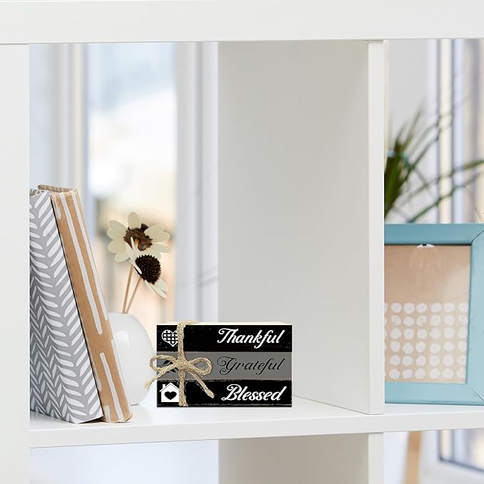 Decorative Books For Home Decor, Wood Book Stack For Table Decor, Thankful Grateful Blessed Decoration Books For Living Room Bookshelf Office, Thanksgiving Farmhouse Stacked Books Decoration (L80)
