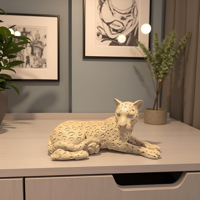 Cheetah Statue Home Decor Sculpture, Sitting Cheetah Desktop Ornament,Handmade with Resin,Office countertop Decoration,Suitable for Living Room, Dining Table, Bedroom