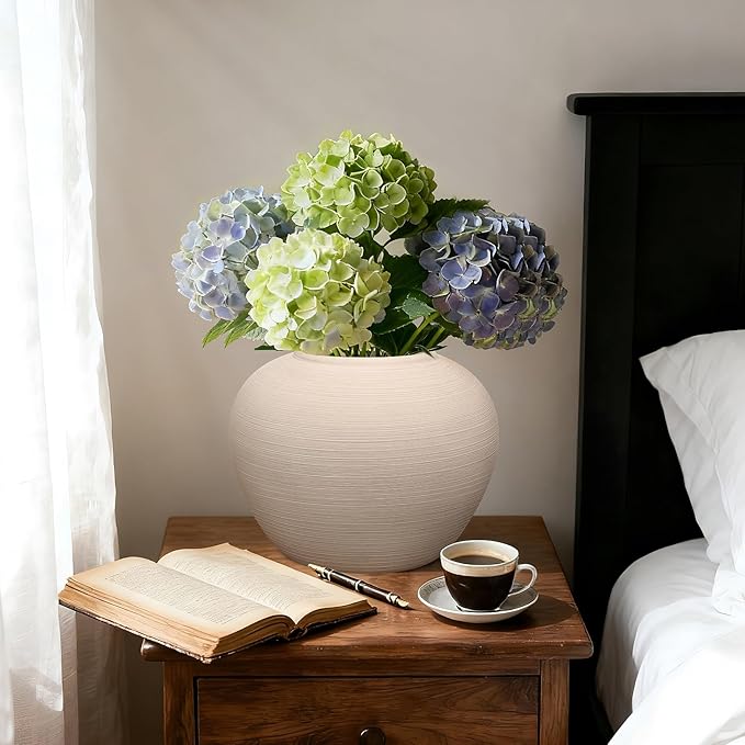 Ceramic Flower Vase Round Textured Vase,Farmhouse Vase Terracotta Rustic Vases for Home Decor for Living Room,Dining Table Decor,Shelf Decor,Centerpiece