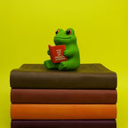 Little Readers – Cute Figurines for Bookshelves, Desks, Terrariums & Home Decor – Book-Loving Animal Statues - Frog
