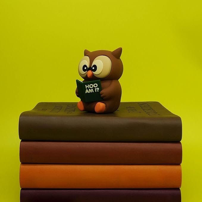 Little Readers – Cute Figurines for Bookshelves, Desks, Terrariums & Home Decor – Book-Loving Animal Statues - Owl
