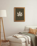 VIYYIEA Vintage Gold Framed Wall Art for Living Room, Maple Leaf Canvas Prints Home Decor, Oil Painting Picture, Bedroom Wall Decor Gifts for Friends or Family -【Maple Leaf Specimen】-(16L x 12W)