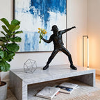 Banksy Street Graffiti Art Statue,Throwing Flower Boy Figurine,Resin Statue Ornaments,Living Room Dining Desk Decorations,Bookshelf Decorative Objects,Modern Home Decor(8.6"/Black)