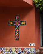 Putuo Decor Floral Cross Wall Decor Painted Decorative Wooden Inspirational Cross Spanish Style Wall Cross Decor Mexican Art Wall Decor Crucifix for Home Room Church Decoration