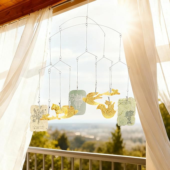Wind Chime Style Photo Clip Geometric Photo Mobile Metal Hanging Mobile for for Hanging Pictures Notes Postcards Memo Artworks Home Decor