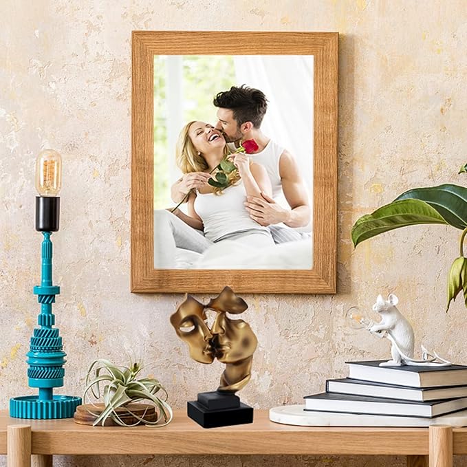 Couples Kiss Sculpture,Gold Thinker Resin Statue Ornaments,Silence is Gold Abstract Art Figurine,Abstract Style Sculptures,Living Room Desk Decorations,Bookshelf Decorative Objects