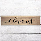 Rustic Wood Sign I Love Us Inspirational Quote Distressed Look Decorative Wooden Sign Vintage Wall Hanging Art Plaque Wall Decoration Home Decor for Farmhouse Room Door Porch Family Sign