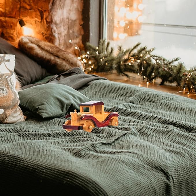 BESPORTBLE Vintage Wooden Car Model Decor Retro Wood Craft Ornament for Home Desktop Lightweight and Chic Rustic Vehicle Decoration Creative Collectible Gift for Model Enthusiasts