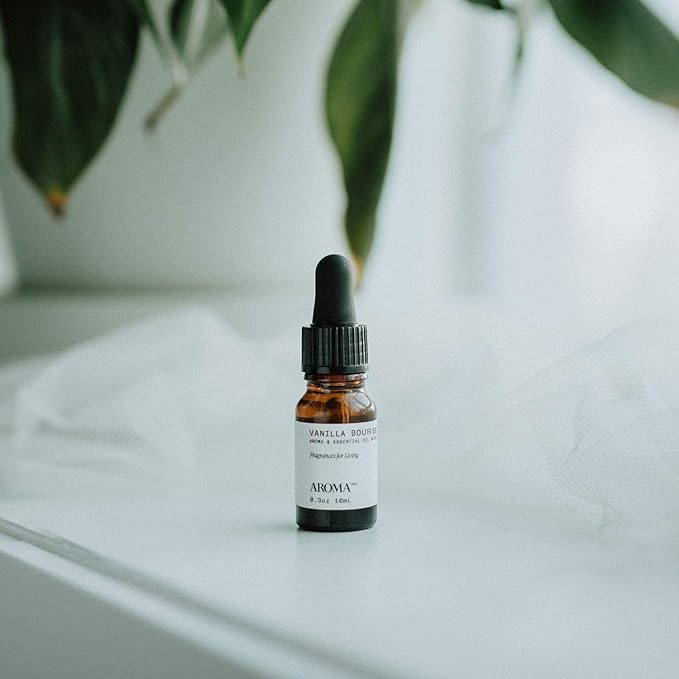 AromaTech Vanilla Bourbon Aroma Essential Oil Blend: Luxury Hotel Inspired Aromatherapy with Vanilla Bean, Bourbon & Oak Barrel for Ultrasonic Diffusers & Nebulizers (0.33 Fl Oz (Pack of 1))