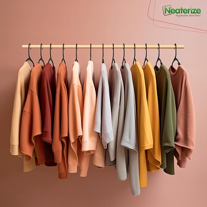 NEATERIZE Clothes Hangers Plastic 20 Pack for Adults - Plastic Hangers, The Perfect Coat Hanger and Space Saving Clothes Hangers for Closet, Percheros Ganchos para Colgar Ropa Hangars - Black Hangers