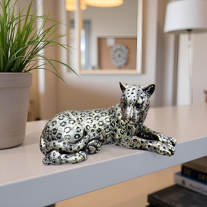 Cheetah Statue Home Decor Sculpture, Sitting Cheetah Desktop Ornament,Handmade with Resin,Office countertop Decoration,Suitable for Living Room, Dining Table, Bedroom