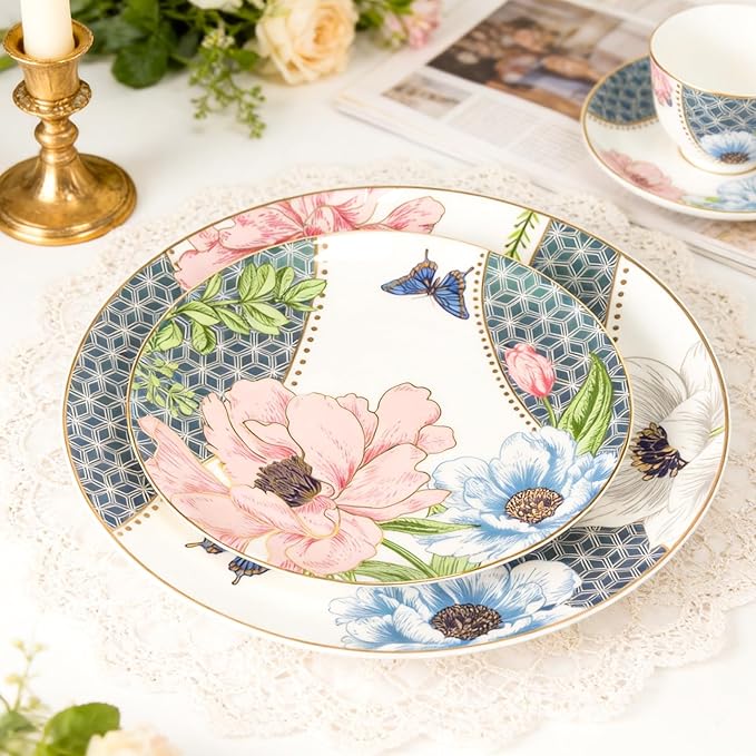 KAMMAK Ceramic Decorative Plate Set of 2, Porcelain Plates for Kitchen Dining Room Wine Cabinet Home Decor, Vintage Collector Plates with 2 Display Stand, Green (8-inch + 10.5-inch)