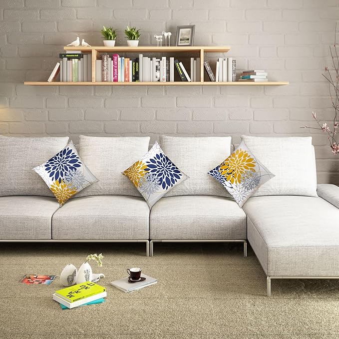 Flower Throw Pillow Covers 18x18 Set of 2, Flowers Pillow Cushion Cases, Modern Decorative Square Pillowcases for Sofa Couch Bedroom Living Room Car (18X18in Set of 2, Beige Flower) (2QE3005)