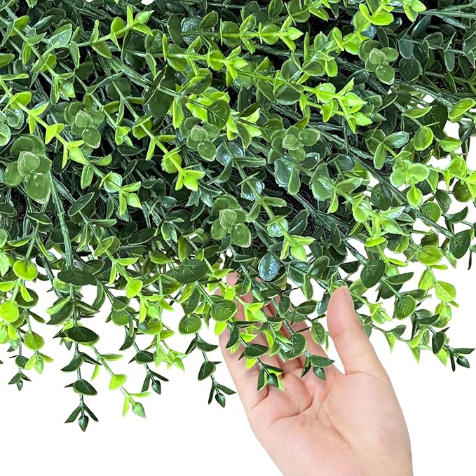 HUZIYAHAN 28In Large Boxwoods Door Wreaths for Front Door Spring Summer Outside All Season Green Year Round Artificial Greenery Wreath for Wall Window Rustic Farmhouse Home Outdoor Indoor Decorations
