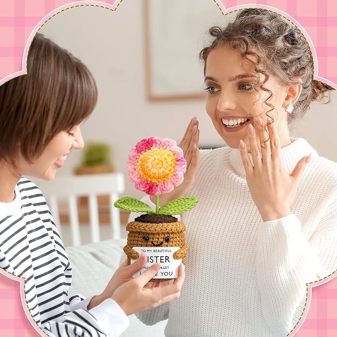 Wavwavw Sister Gifts Handmade Crochet Doll with Card Crochet Present for Sisters Sis Big Little Sister Birthday Wedding Home Decor (Pink Sunflower)
