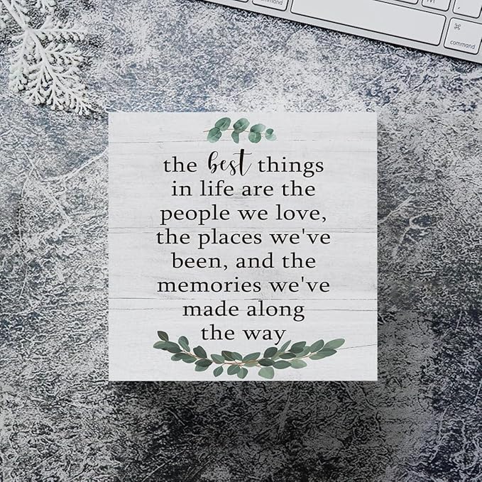 The Best Things in Life Wooden Box Sign Decorative Inspirational Quote Wood Box Sign Home Office Bedroom Decor Rustic Farmhouse Square Desk Decor Sign for Shelf 5 x 5 Inches