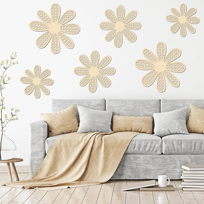 Thyle 6 Pcs Boho Daisy Wall Decor Natural Rattan Flower Wall Hanging Art Wooden Boho Art Nursery Decor Daisy Signs Flowers Farmhouse Hanging Decoration for Home Office Nursery