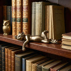 Golden Cat Resin Statue - Relaxing Lying Down Pose Cute Sleeping Kitten Golden Cat Figurine for Home Decor Minimalist Animal Statues for Bookshelf, Living Room, Bedroom, Office Desk Decor