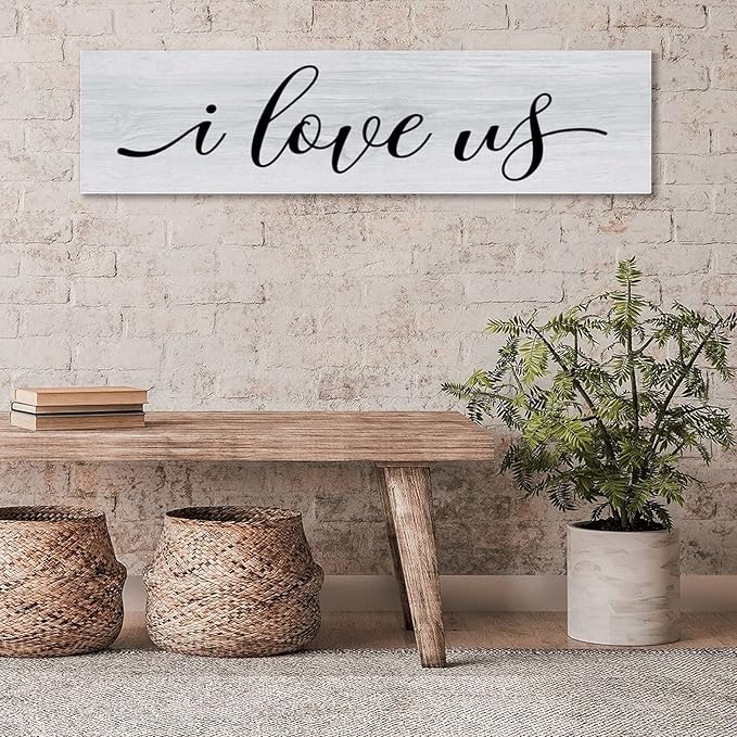 Rustic Wood Sign I Love Us Inspirational Quote Distressed Look Decorative Wooden Sign Vintage Wall Hanging Art Plaque Wall Decoration Home Decor for Farmhouse Room Door Porch Family Sign