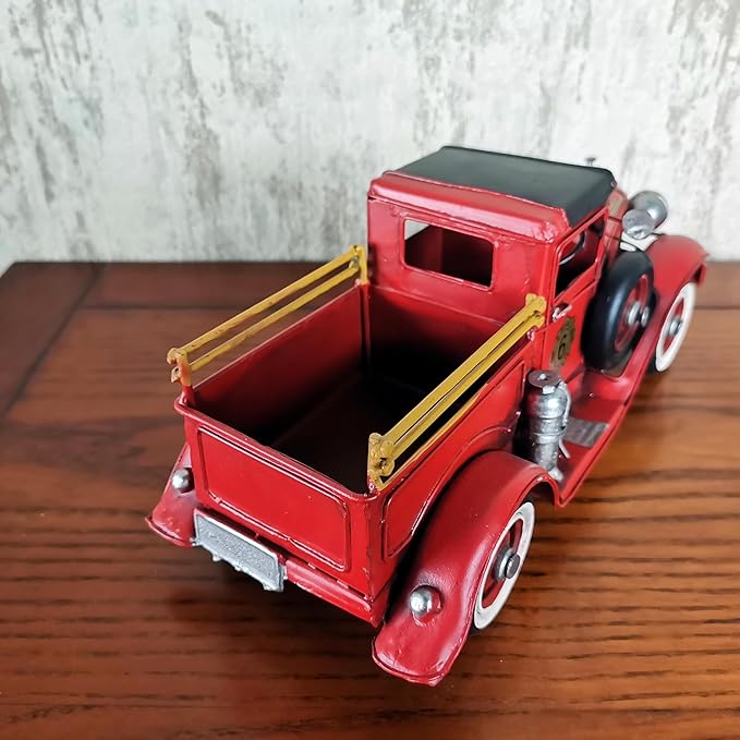Vintage Fire Truck Model Fire Engine Rustic Metal Home Decor Collectible Vehicle Firemen Handcraft Gift 11.3’’L