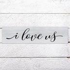 Rustic Wood Sign I Love Us Inspirational Quote Distressed Look Decorative Wooden Sign Vintage Wall Hanging Art Plaque Wall Decoration Home Decor for Farmhouse Room Door Porch Family Sign