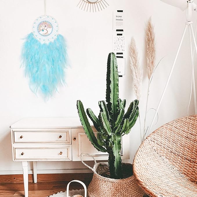 Dreamlike Cyan Blue Tree of Life Dream Catcher Wall Decor with Healing Crystal Stone Handmade Feather Dream Catchers Decoration Wall Hanging for Girls Bedroom Living Room Wedding Party Home Décor