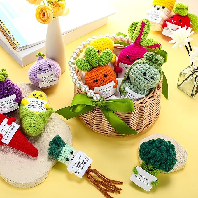HunnmingRe 12 Pcs Cute Crochet Doll with Positive Card Soft Wool Animals Creative Knitting Dolls for Positive Support Inspirational Birthday Encouragement Gift(Vegetable Style)