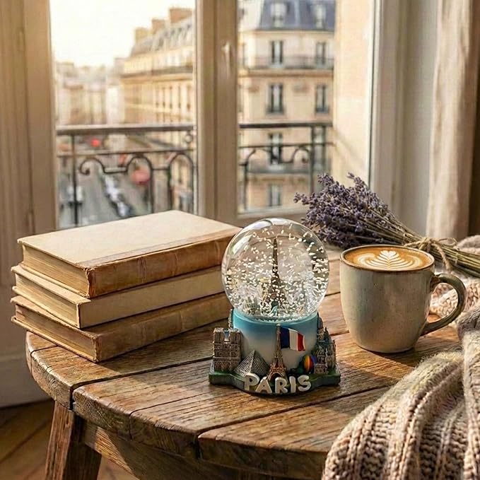 Paris Musical Snow Globe (Color)
