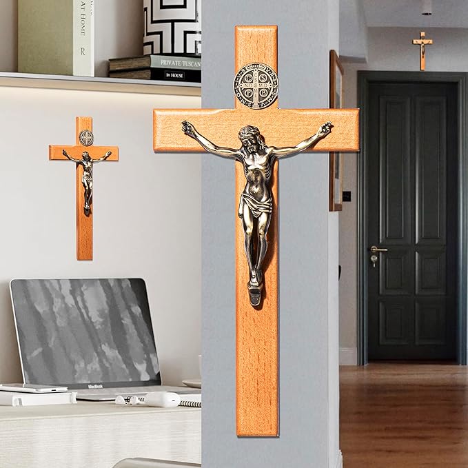 ACHIBANG 10 Inch Wooden Catholic Crucifix Wall Cross with Jesus & Saint Benedict Medal, Natural Wood Religious Decor for Home Prayer Room, Baptism Confirmation Catholic Gifts