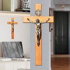 ACHIBANG 10 Inch Wooden Catholic Crucifix Wall Cross with Jesus & Saint Benedict Medal, Natural Wood Religious Decor for Home Prayer Room, Baptism Confirmation Catholic Gifts