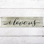Rustic Wood Sign I Love Us Inspirational Quote Distressed Look Decorative Wooden Sign Vintage Wall Hanging Art Plaque Wall Decoration Home Decor for Farmhouse Room Door Porch Family Sign