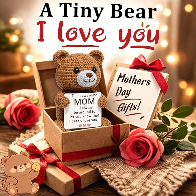 WELLBANEE Birthday Gift for Mom from Daughter, Cute Crochet Bear, Thoughtful Present for Mother, Mama, Mommy, Women, Small Emotional Keepsake for Home, Bedroom, Kitchen Shelf