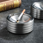 Outdoor Ashtray with Lid, Flip Top Stainless Steel Ash Tray, Metal Windproof Cigarette Ashtrays for Indoor or Outdoor Use, Desktop Ashtray Office Patio Home Decor