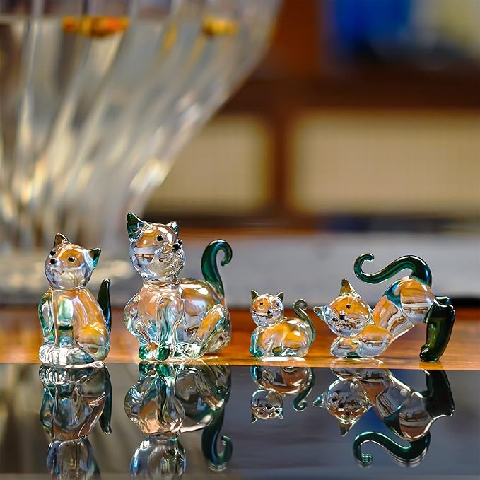 HDCRYSTALGIFTS 2'' Blown Glass Cat Figurines Collectibles Pack of 4 Emerald Green Crystal Kitty Animal Statue Kitten Sculpture for Home Decor Gift for Cat Lovers