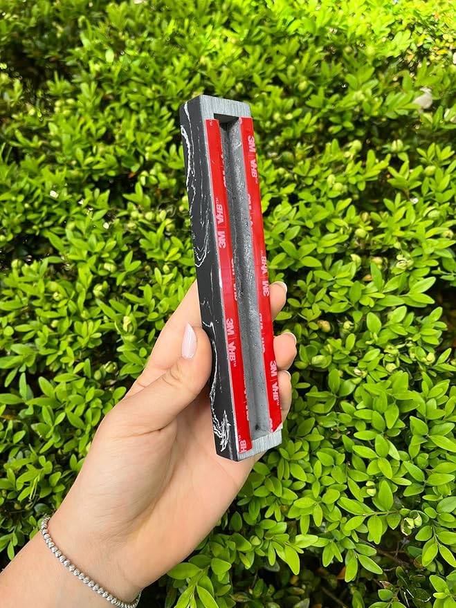 A&S Mezuzot A&S Modern Stone Mezuzah Case Design, Mezuza Cover for Scroll Protection, Easy Peel and Stick Houswarming Gift and Home Blessing