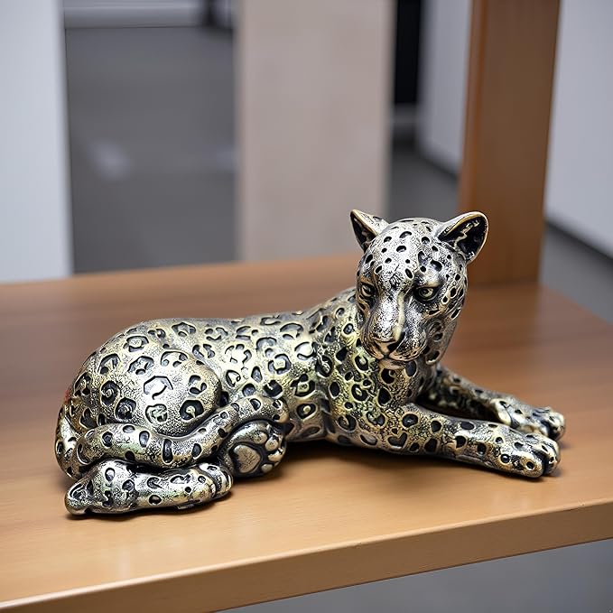 Cheetah Statue Home Decor Sculpture, Sitting Cheetah Desktop Ornament,Handmade with Resin,Office countertop Decoration,Suitable for Living Room, Dining Table, Bedroom
