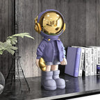 EZ4ENCE Figurine Statue Astronaut Sculpture Spaceman Decor,Sculpture for Home Decor,Arts Purple Shelf Decoration,Cool Metal Mask Table Decor,Large Spaceman Figure Ornament